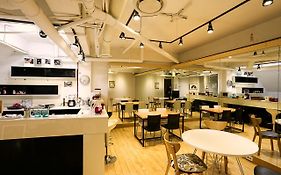 Mama Guesthouse Myeongdong